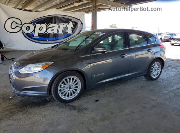 1FADP3R48HL314824 2017 FORD FOCUS Серый Передняя левая четверть