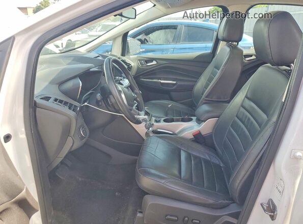 1FADP5BU7GL110939 2016 FORD C-MAX White Вид салону спереду