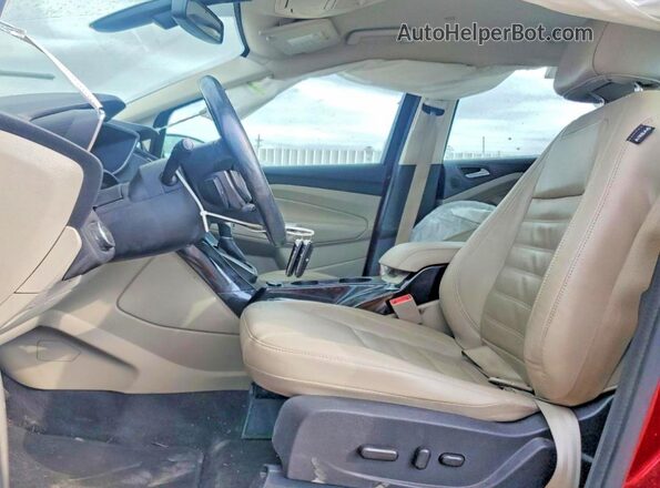 1FADP5DU7HL110776 2017 FORD C-MAX Red Widok wnętrza z przodu