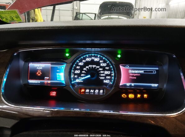 1FAHP2F86GG104555 2016 FORD TAURUS Красный Вид задних сидений