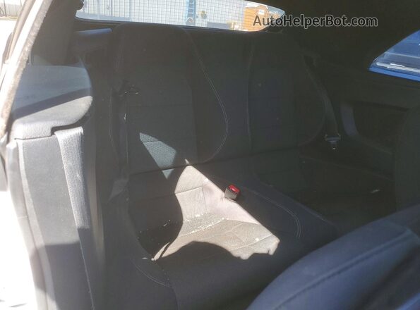 1FATP8EM4G5291494 2016 FORD MUSTANG White Հետևի նստատեղերի տեսք