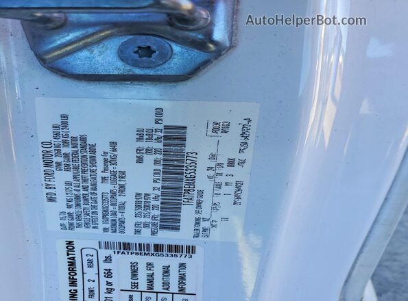 1FATP8EMXG5335773 2016 FORD MUSTANG Белый Вид подкапотного пространства