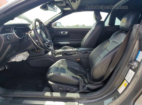 1FATP8FF1N5117251 2022 FORD MUSTANG Two Tone Vista interior delantera