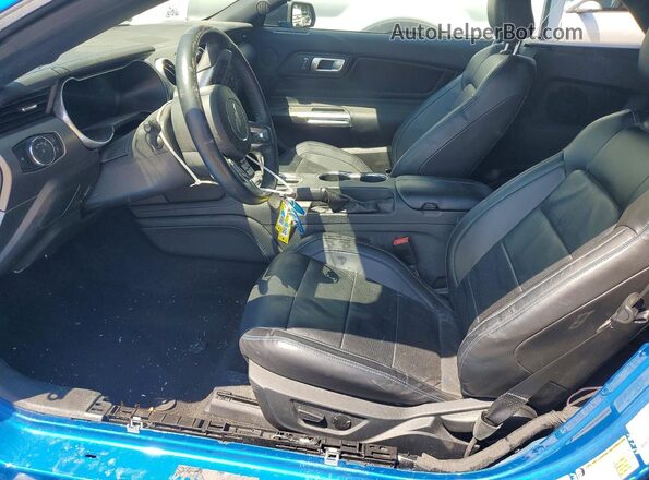 1FATP8FF4M5136326 2021 FORD MUSTANG Синий Вид салона спереди