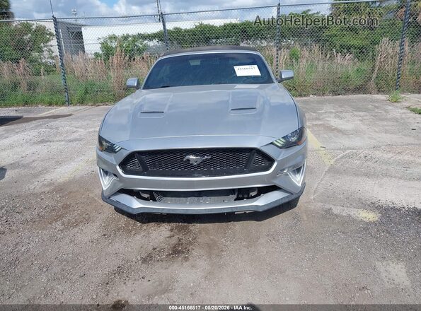 1FATP8FF9J5145292 2018 FORD MUSTANG Silver Widok z przodu