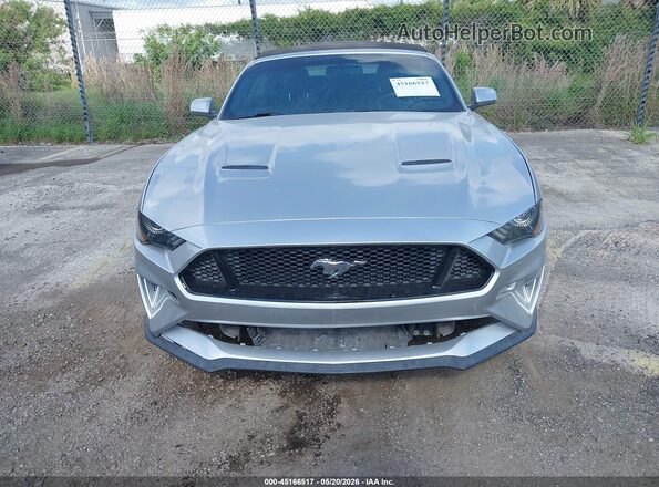 1FATP8FF9J5145292 2018 FORD MUSTANG Silver Widok zestawu wskaźników
