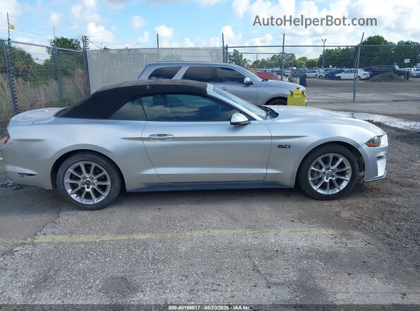 1FATP8FF9J5145292 2018 FORD MUSTANG Silver Widok wnętrza z tyłu