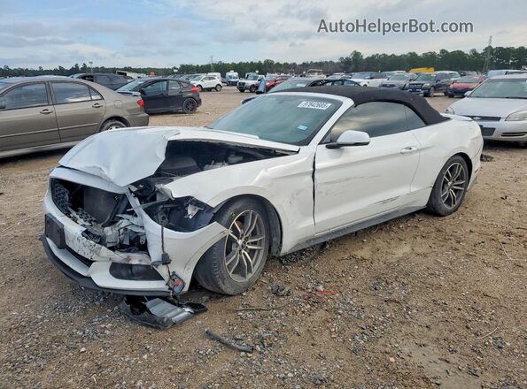 1FATP8UH0G5226663 2016 FORD MUSTANG Белый Передняя левая четверть