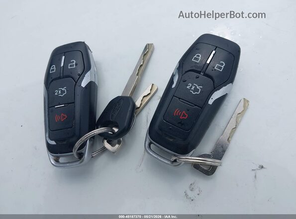 1FATP8UH1G5316159 2016 FORD MUSTANG Черный Вид панели приборов