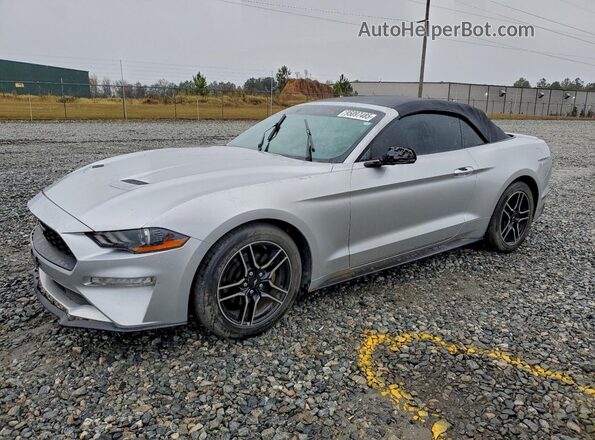 1FATP8UH1J5155092 2018 FORD MUSTANG Серебряный Передняя левая четверть