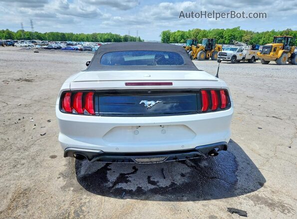 1FATP8UH2L5139549 2020 FORD MUSTANG White Widok z tyłu