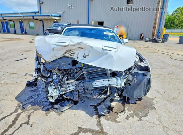 1FATP8UH2L5139549 2020 FORD MUSTANG White Widok z przodu