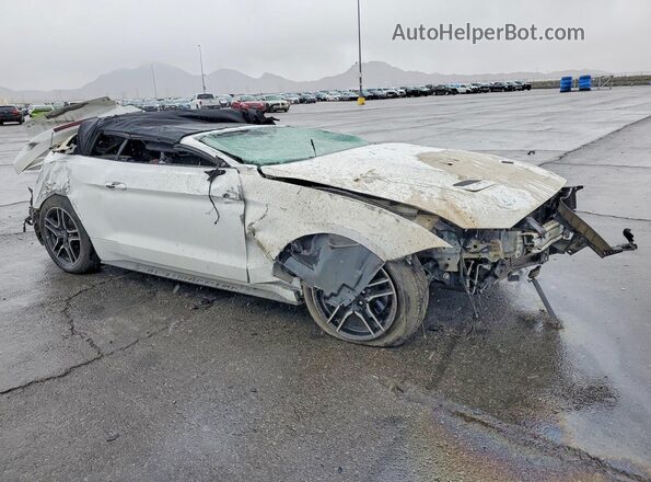 1FATP8UH6K5170995 2019 FORD MUSTANG White Przód prawy