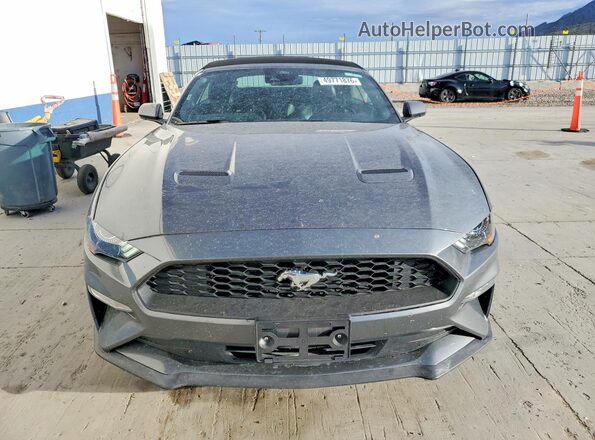 1FATP8UH7P5111669 2023 FORD MUSTANG Серый Вид спереди