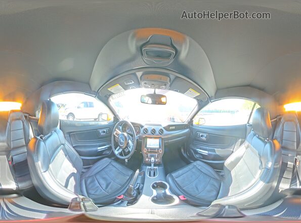 1FATP8UH8J5168115 2018 FORD MUSTANG Оранжевый Панорамный вид салона 360°