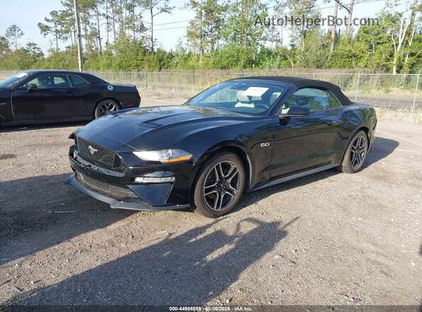 1FATP8UHXM5120149 2021 FORD MUSTANG Черный Передняя левая четверть