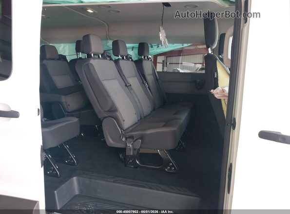 1FBAX2Y84PKB91933 2023 FORD PASSENGER Белый Вид наклейки с VIN-кодом