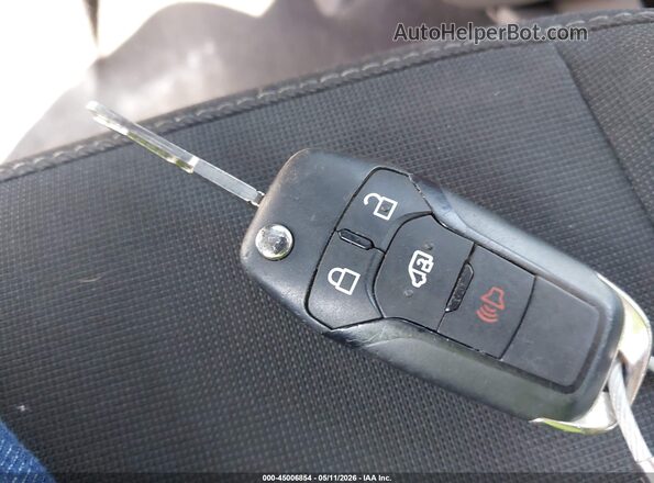 1FBAX2Y88NKA49128 2022 FORD PASSENGER White Vista del salpicadero