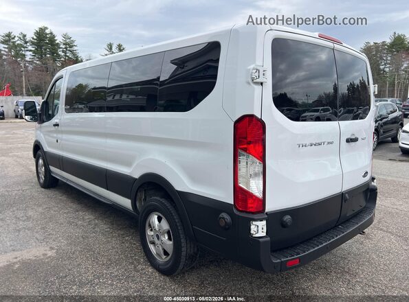 1FBAX2Y89LKA26468 2020 FORD PASSENGER White Trasero izquierdo