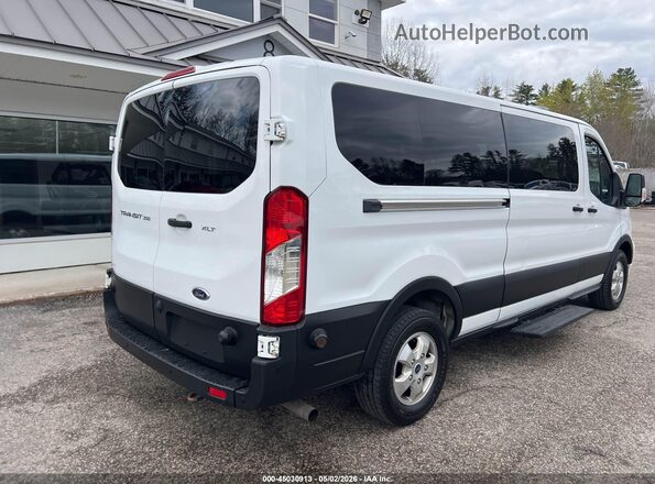 1FBAX2Y89LKA26468 2020 FORD PASSENGER White Trasero derecho
