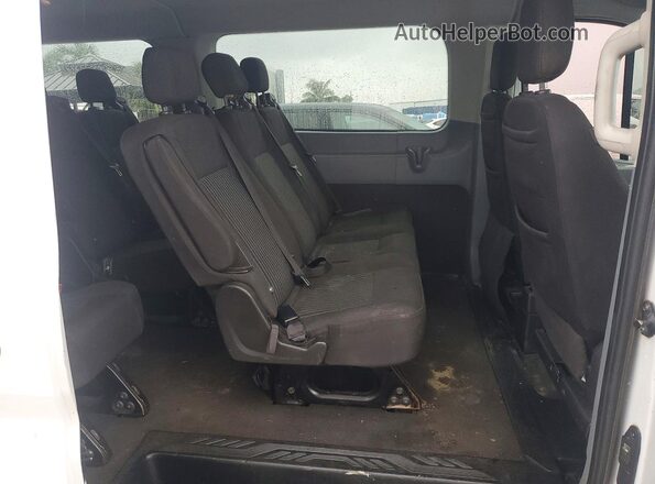 1FBZX2YM2HKA84106 2017 FORD TRANSIT White Vista interior trasera