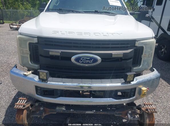 1FD7X3B61HEC56669 2017 FORD F350 Белый Вид щитка приборов