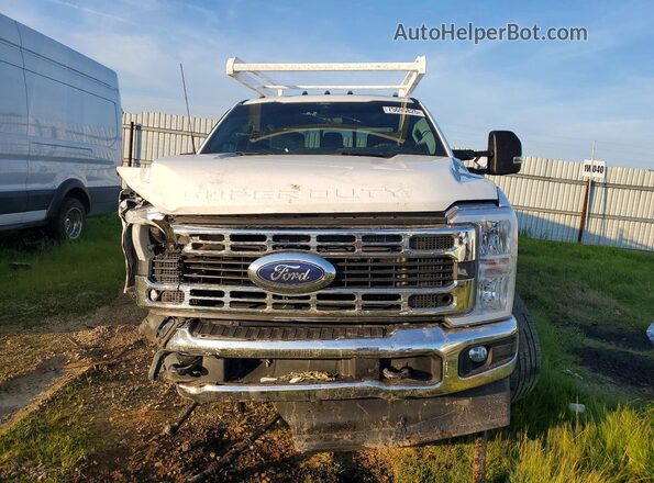 1FD8W3HT3SED21193 2025 FORD F350 White Vista frontal