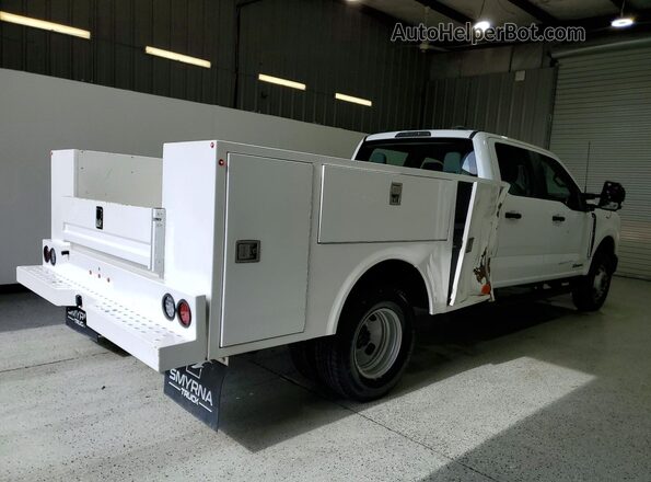 1FD8W3HT7SEC61628 2025 FORD F350 White Tył prawy