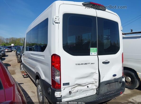 1FDAX2C83PKB96569 2023 FORD PASSENGER White Tył lewy