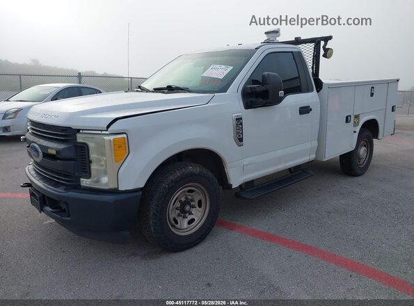 1FDBF2A60HEC34526 2017 FORD F-250 White Przód lewy