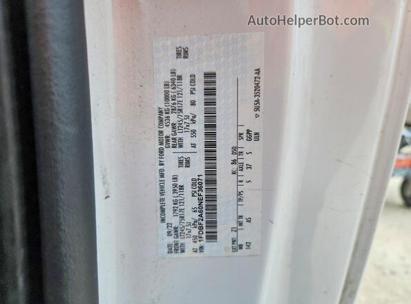 1FDBF2A60NEF36071 2022 FORD F250 White Engine compartment view