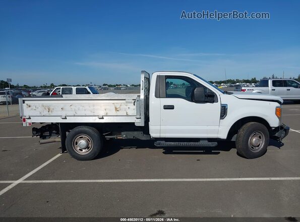 1FDBF2A69HED12429 2017 FORD F-250 Белый Вид щитка приборов