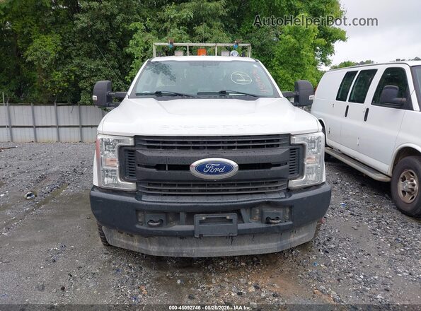 1FDBF2B63KEE27498 2019 FORD F-250 Белый Вид щитка приборов