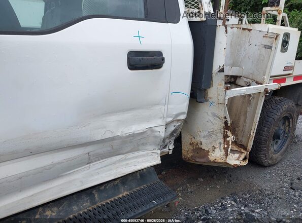 1FDBF2B63KEE27498 2019 FORD F-250 Белый Вид спереди