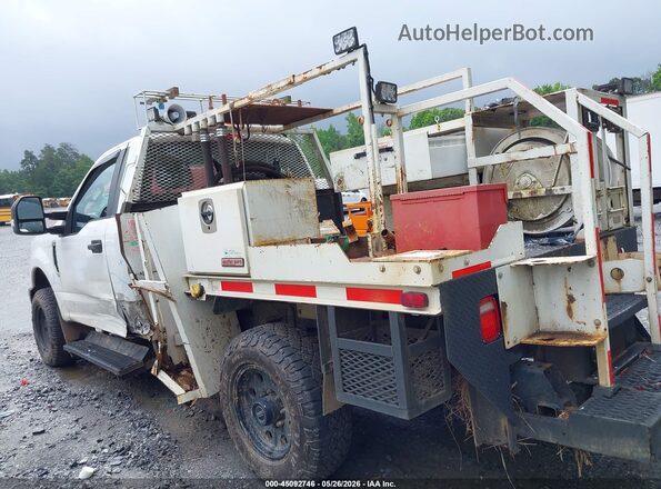 1FDBF2B63KEE27498 2019 FORD F-250 Белый Панорамный вид салона 360°