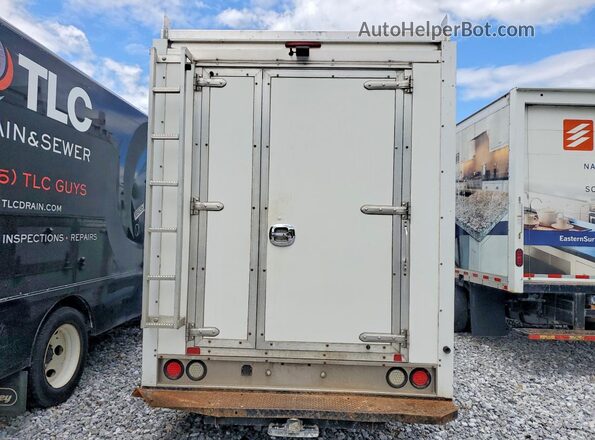 1FDBW5PM6KKB87311 2019 FORD TRANSIT Белый Вид сзади