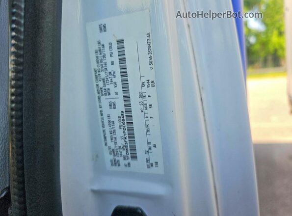 1FDWE3FK1PDD08489 2023 FORD ECONOLINE Белый Вид задних сидений