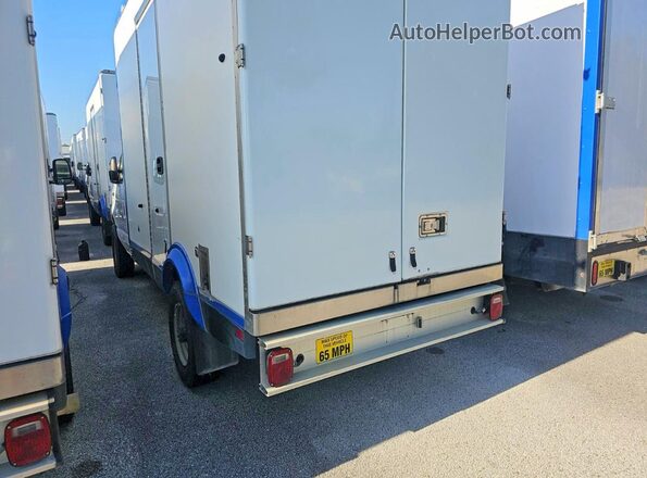 1FDWE3FK1PDD08489 2023 FORD ECONOLINE Белый Задняя правая четверть