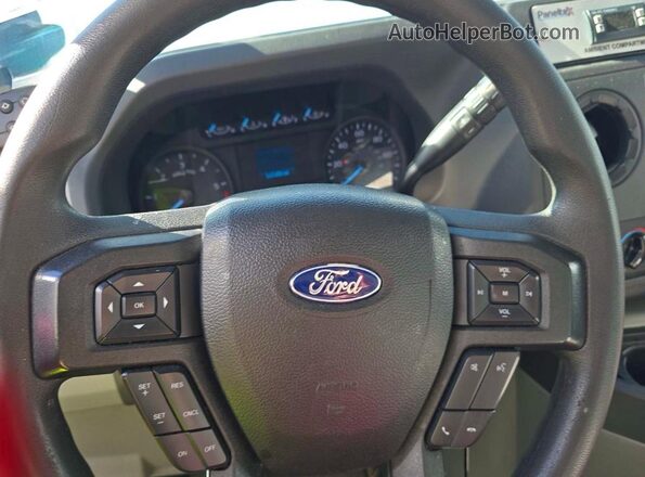 1FDWE3FK3PDD14780 2023 FORD ECONOLINE Белый Вид задней части салона