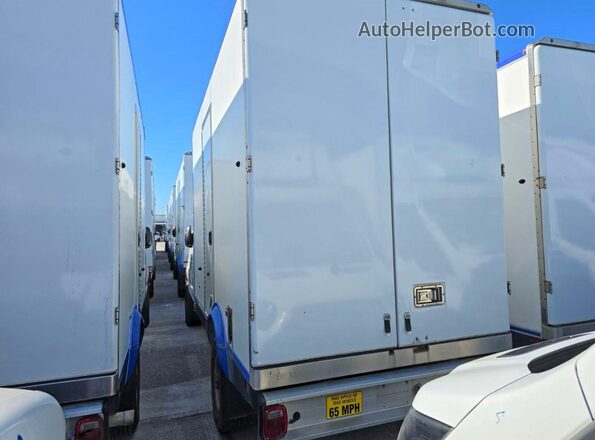 1FDWE3FK6PDD18824 2023 FORD ECONOLINE Белый Задняя правая четверть