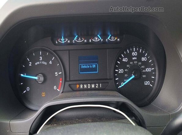 1FDWE3FK9PDD31812 2023 FORD ECONOLINE White Widok deski rozdzielczej