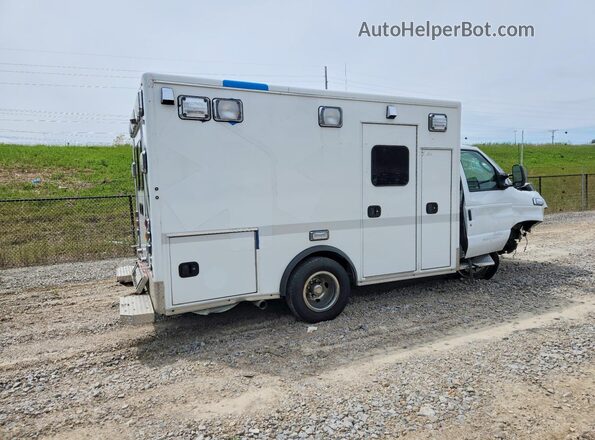 1FDWE3FN6SDD00326 2024 FORD ECONOLINE White Задня права чверть