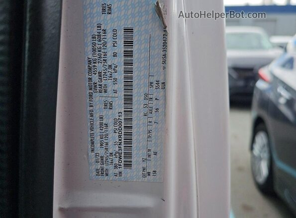 1FDWE3FNXRDD00713 2024 FORD ECONOLINE Белый Вид задних сидений