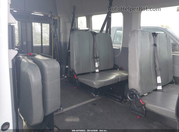 1FDZX2XM0HKB22456 2017 FORD TRANSIT-350 Белый Вид наклейки с VIN-кодом