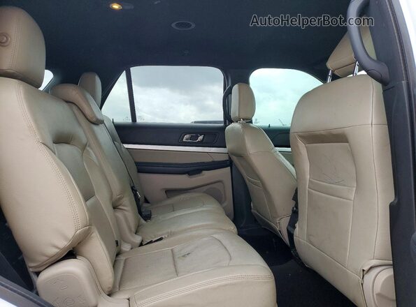 1FM5K7B84JGC69232 2018 FORD EXPLORER White უკანა სალონის ხედი
