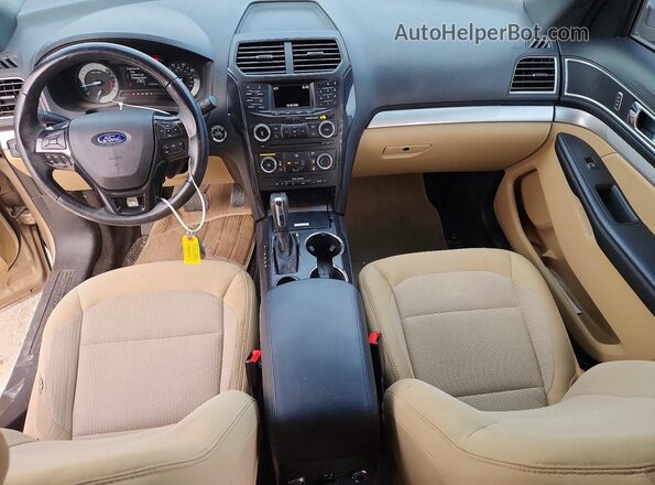 1FM5K7D80HGD53295 2017 FORD EXPLORER Tan Vista del salpicadero