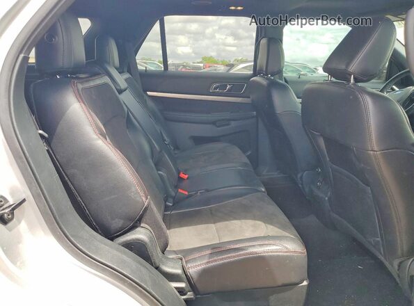 1FM5K7D83KGA60031 2019 FORD EXPLORER Серебряный Вид задней части салона