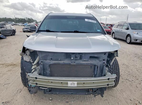 1FM5K7D84KGA07547 2019 FORD EXPLORER Серебряный Вид спереди