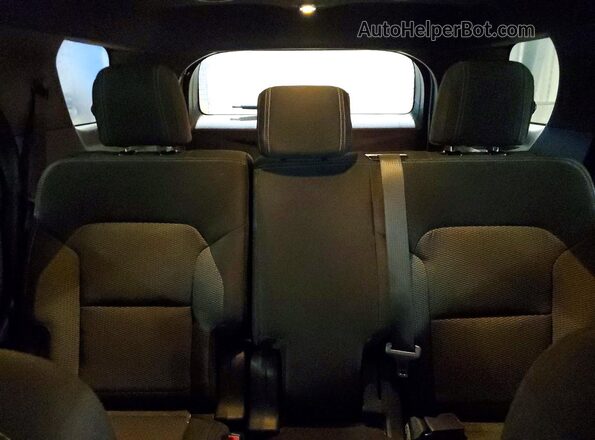 1FM5K7DH3HGA26468 2017 FORD EXPLORER White Vista de los asientos traseros