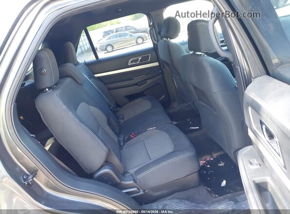 1FM5K7DH5HGD27355 2017 FORD EXPLORER Gray Widok naklejki z numerem VIN